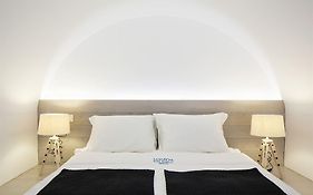 Loizos Stylish Residences